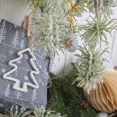 10 Weihnachtsanh&auml;nger Tannenbaum Silhouette wei&szlig; mit Schnur 9 cm - Christbaumanh&auml;nger Shabby Chic aus Holz