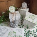 Kleine florale Faltschachtel in 7 x 7 cm weiß grün - für Weihnachten Geburtstage