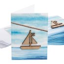 Leere Klappkarten mit Kuvert + Segelboot aus Holz - maritime blanko Gru&szlig;karten