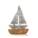 Kleines Segelboot aus Metall auf Holzsockel 17 x 5 x 23...