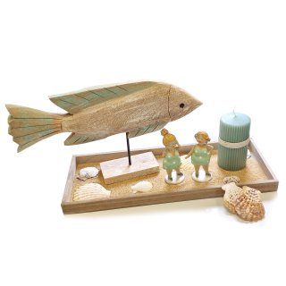 Deko Set mit Fisch Kerze Muscheln Badenixen und Sand auf Tablett 50 x 23 cm